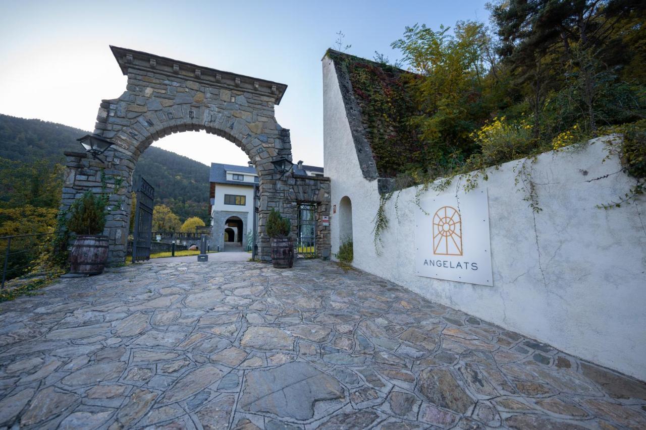 Angelats Hotel - A Signature Boutique Hotel & Restaurant Ribes De Freser Exteriör bild