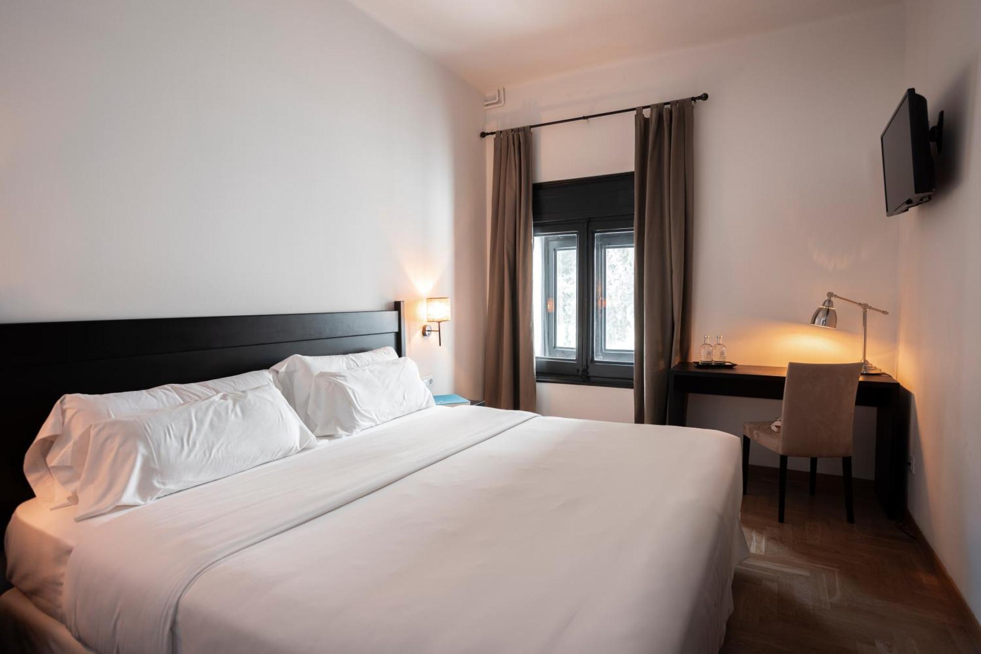 Angelats Hotel - A Signature Boutique Hotel & Restaurant Ribes De Freser Exteriör bild