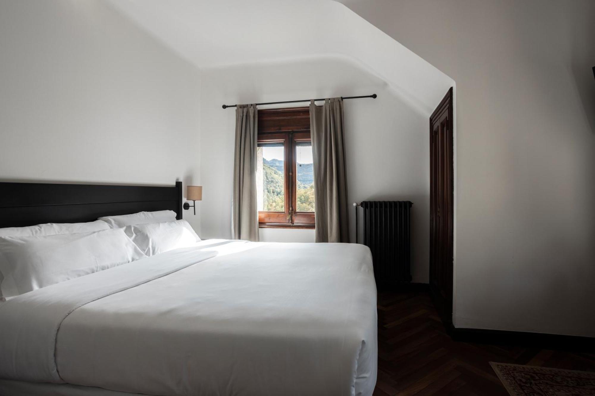 Angelats Hotel - A Signature Boutique Hotel & Restaurant Ribes De Freser Exteriör bild
