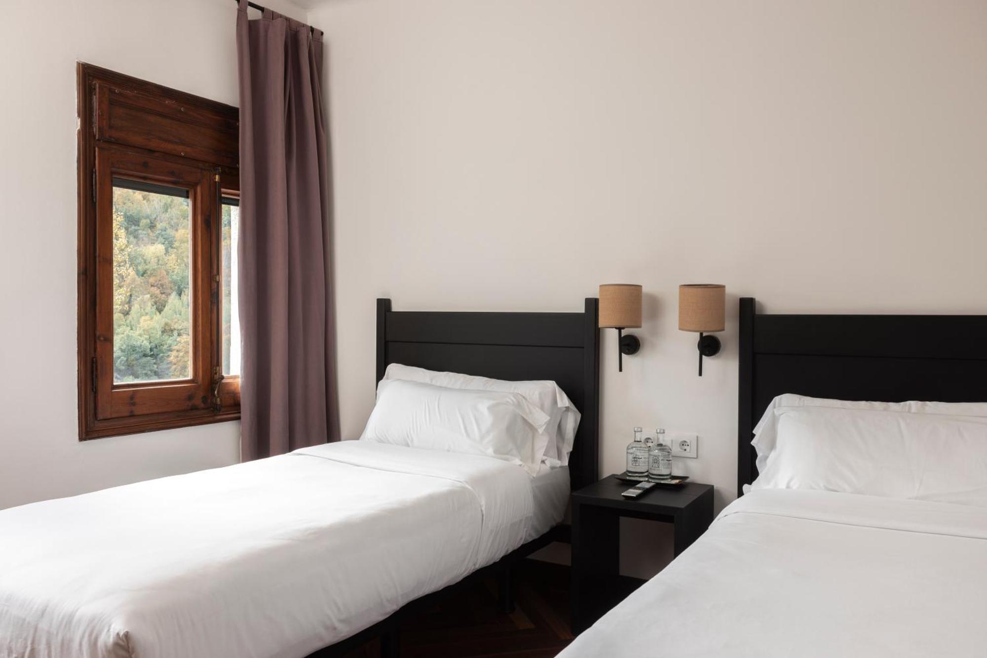 Angelats Hotel - A Signature Boutique Hotel & Restaurant Ribes De Freser Exteriör bild