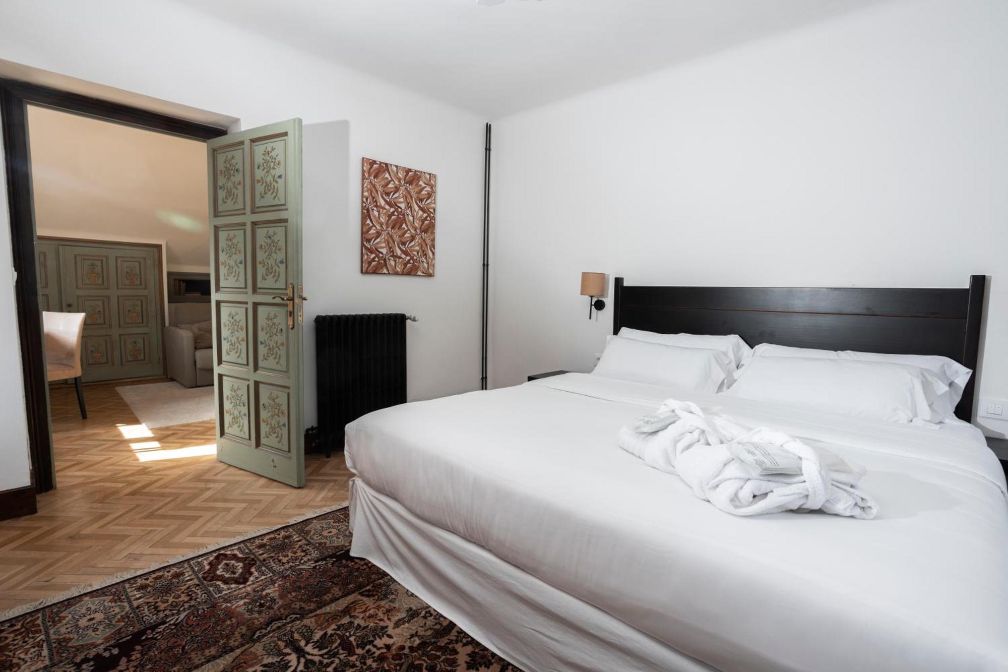 Angelats Hotel - A Signature Boutique Hotel & Restaurant Ribes De Freser Exteriör bild