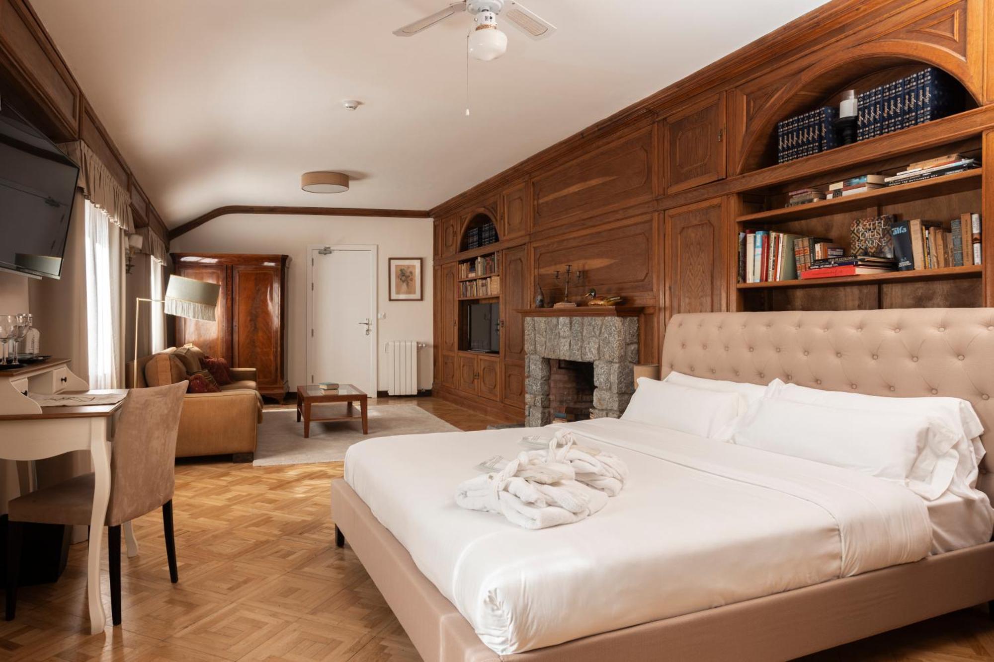 Angelats Hotel - A Signature Boutique Hotel & Restaurant Ribes De Freser Exteriör bild