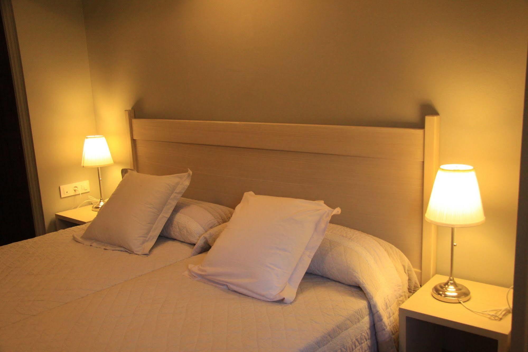 Angelats Hotel - A Signature Boutique Hotel & Restaurant Ribes De Freser Exteriör bild