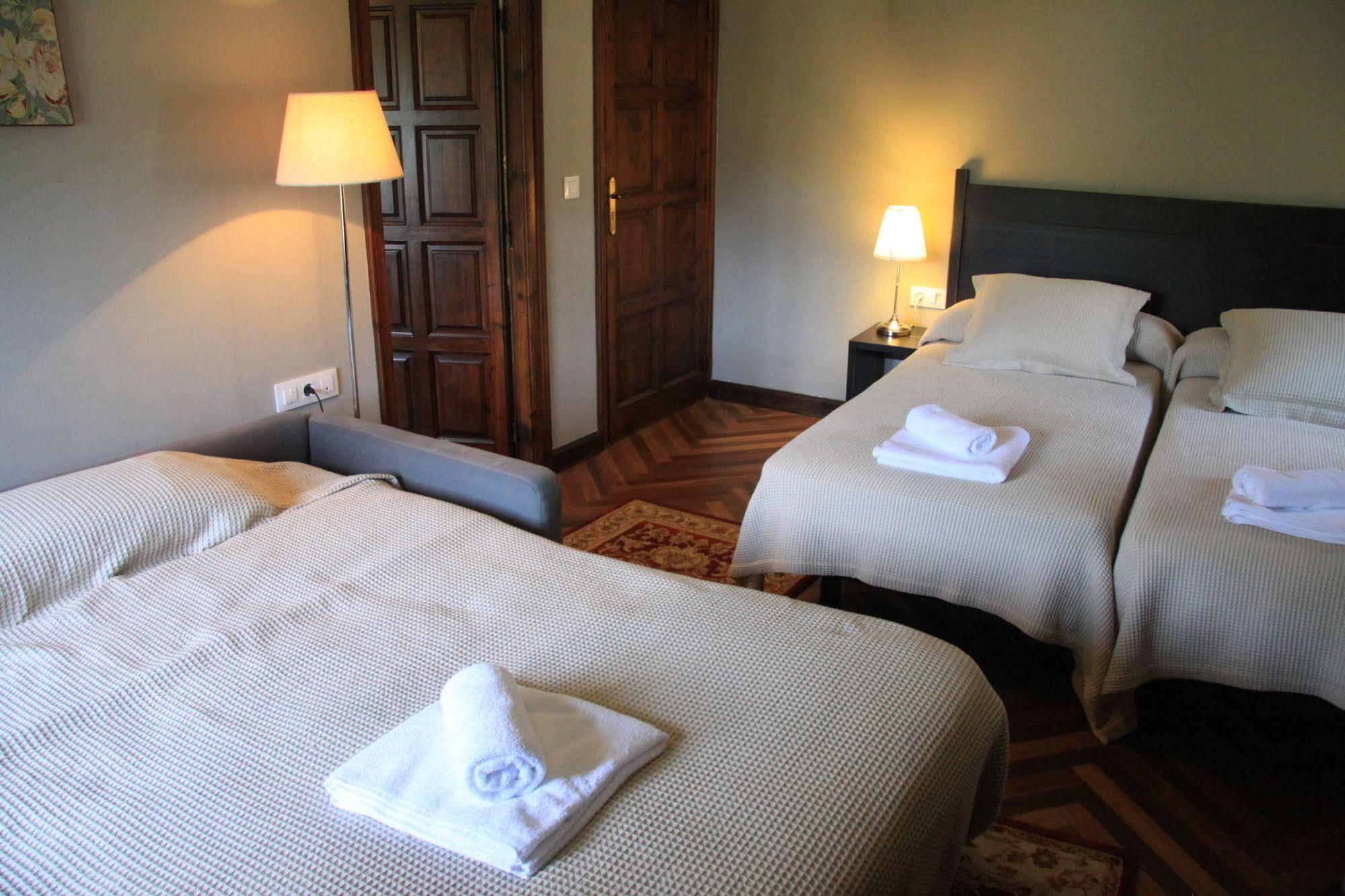 Angelats Hotel - A Signature Boutique Hotel & Restaurant Ribes De Freser Exteriör bild